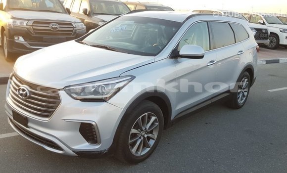 Buy Import Hyundai Santa Fe Other Car in Import - Dubai in Bumthang Buy Import Hyundai Santa Fe Other Car in Import - Dubai in Bumthang