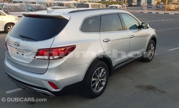 Buy Import Hyundai Santa Fe Other Car in Import - Dubai in Bumthang Buy Import Hyundai Santa Fe Other Car in Import - Dubai in Bumthang