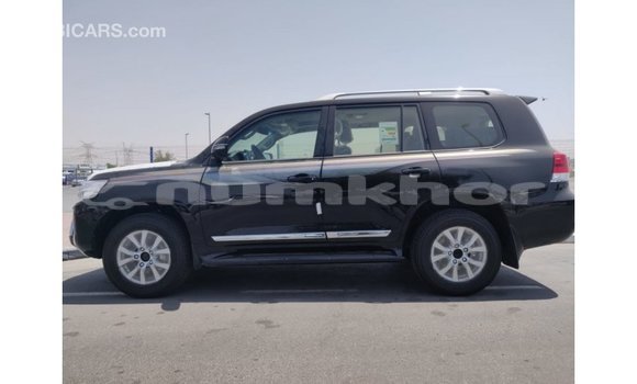 Buy Import Toyota Land Cruiser Other Car in Import - Dubai in Bumthang Buy Import Toyota Land Cruiser Other Car in Import - Dubai in Bumthang
