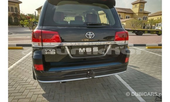 Buy Import Toyota Land Cruiser Black Car in Import - Dubai in Bumthang Buy Import Toyota Land Cruiser Black Car in Import - Dubai in Bumthang