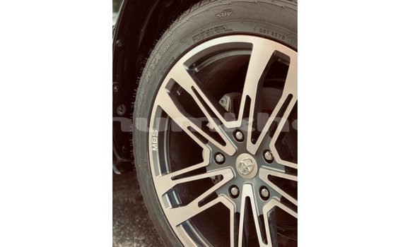 Buy Import Toyota Land Cruiser Black Car in Import - Dubai in Bumthang Buy Import Toyota Land Cruiser Black Car in Import - Dubai in Bumthang