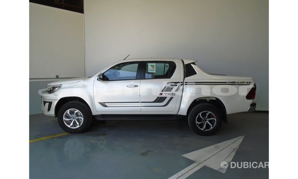 Buy Import Toyota Hilux White Car in Import - Dubai in Bumthang Buy Import Toyota Hilux White Car in Import - Dubai in Bumthang