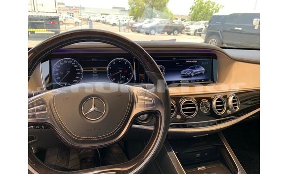Buy Import Mercedes-Benz 190 White Car in Import - Dubai in Bumthang Buy Import Mercedes-Benz 190 White Car in Import - Dubai in Bumthang