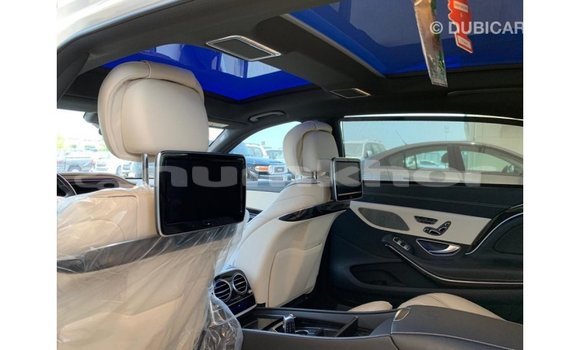 Buy Import Mercedes-Benz 190 White Car in Import - Dubai in Bumthang Buy Import Mercedes-Benz 190 White Car in Import - Dubai in Bumthang