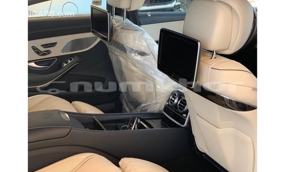 Buy Import Mercedes-Benz 190 White Car in Import - Dubai in Bumthang Buy Import Mercedes-Benz 190 White Car in Import - Dubai in Bumthang