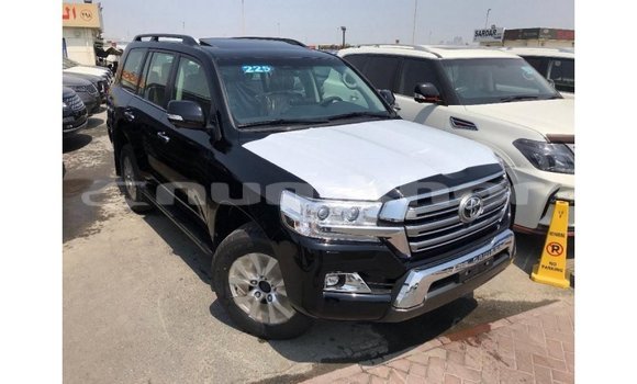 Buy Import Toyota Land Cruiser Black Car in Import - Dubai in Bumthang Buy Import Toyota Land Cruiser Black Car in Import - Dubai in Bumthang
