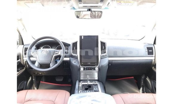 Buy Import Toyota Land Cruiser Black Car in Import - Dubai in Bumthang Buy Import Toyota Land Cruiser Black Car in Import - Dubai in Bumthang