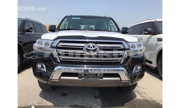 Buy Import Toyota Land Cruiser Black Car in Import - Dubai in Bumthang Buy Import Toyota Land Cruiser Black Car in Import - Dubai in Bumthang