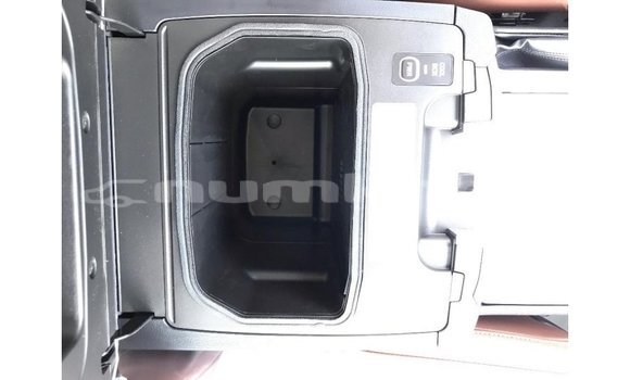 Buy Import Toyota Land Cruiser Black Car in Import - Dubai in Bumthang Buy Import Toyota Land Cruiser Black Car in Import - Dubai in Bumthang