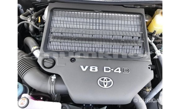 Buy Import Toyota Land Cruiser Black Car in Import - Dubai in Bumthang Buy Import Toyota Land Cruiser Black Car in Import - Dubai in Bumthang