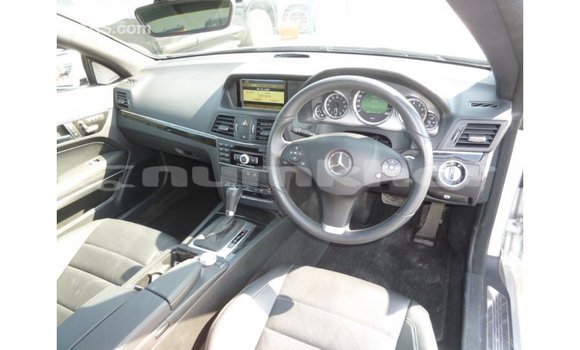 Buy Import Mercedes-Benz 250 Other Car in Import - Dubai in Bumthang Buy Import Mercedes-Benz 250 Other Car in Import - Dubai in Bumthang