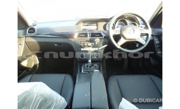 Buy Import Mercedes-Benz 200 White Car in Import - Dubai in Bumthang Buy Import Mercedes-Benz 200 White Car in Import - Dubai in Bumthang