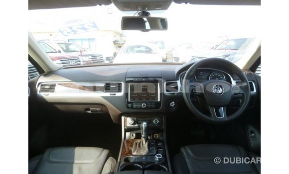 Buy Import Volkswagen Touareg Brown Car in Import - Dubai in Bumthang Buy Import Volkswagen Touareg Brown Car in Import - Dubai in Bumthang