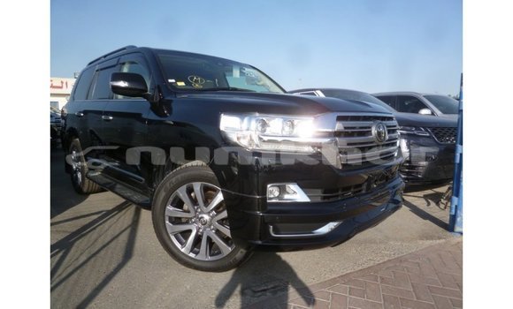 Buy Import Toyota Land Cruiser Black Car in Import - Dubai in Bumthang Buy Import Toyota Land Cruiser Black Car in Import - Dubai in Bumthang