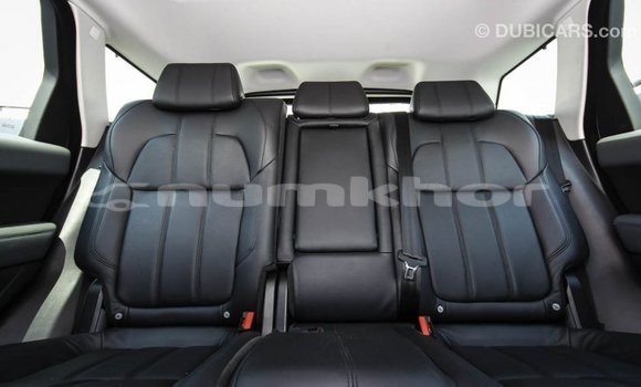 Buy Import Land Rover Range Rover Black Car in Import - Dubai in Bumthang Buy Import Land Rover Range Rover Black Car in Import - Dubai in Bumthang