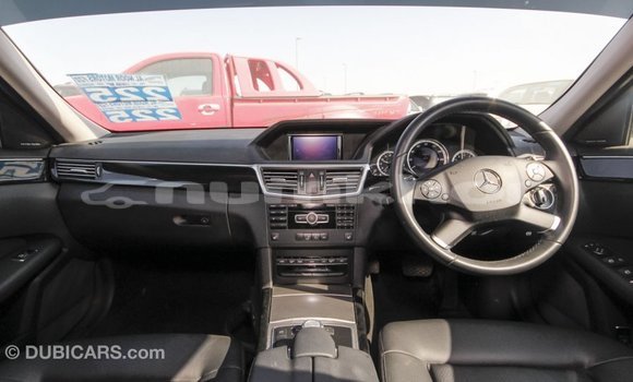 Buy Import Mercedes-Benz 200 White Car in Import - Dubai in Bumthang Buy Import Mercedes-Benz 200 White Car in Import - Dubai in Bumthang