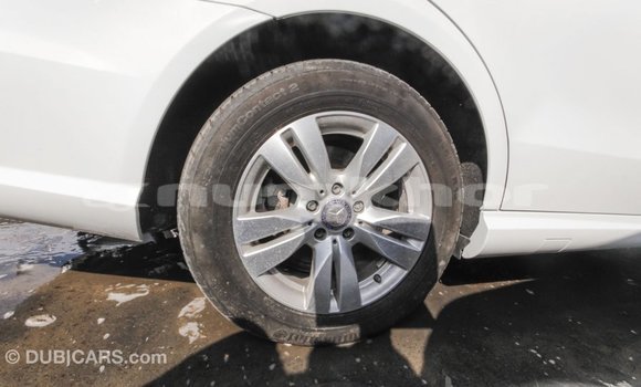 Buy Import Mercedes-Benz 200 White Car in Import - Dubai in Bumthang Buy Import Mercedes-Benz 200 White Car in Import - Dubai in Bumthang