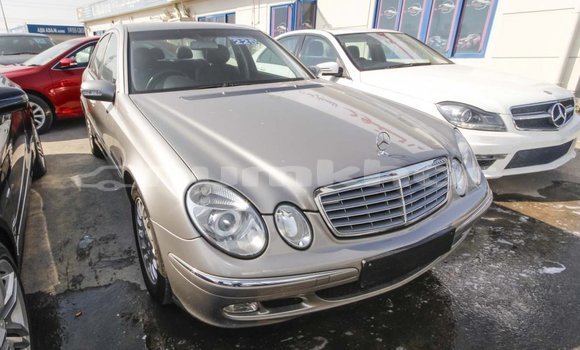 Buy Import Mercedes-Benz 200 Other Car in Import - Dubai in Bumthang Buy Import Mercedes-Benz 200 Other Car in Import - Dubai in Bumthang