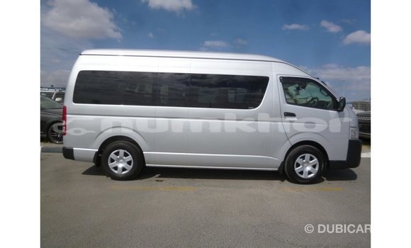 Buy Import Toyota Hiace Other Car in Import - Dubai in Bumthang Buy Import Toyota Hiace Other Car in Import - Dubai in Bumthang