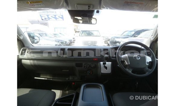 Buy Import Toyota Hiace Other Car in Import - Dubai in Bumthang Buy Import Toyota Hiace Other Car in Import - Dubai in Bumthang