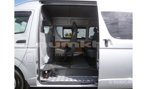 Buy Import Toyota Hiace Other Car in Import - Dubai in Bumthang Buy Import Toyota Hiace Other Car in Import - Dubai in Bumthang