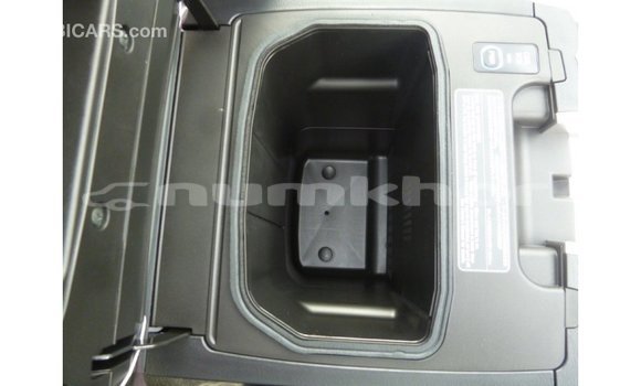 Buy Import Toyota Land Cruiser Other Car in Import - Dubai in Bumthang Buy Import Toyota Land Cruiser Other Car in Import - Dubai in Bumthang