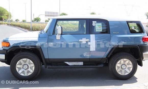 Buy Import Toyota FJ Cruiser Blue Car in Import - Dubai in Bumthang Buy Import Toyota FJ Cruiser Blue Car in Import - Dubai in Bumthang