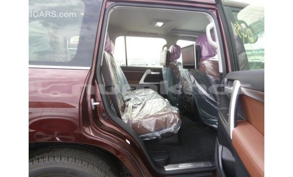 Buy Import Toyota Land Cruiser Other Car in Import - Dubai in Bumthang Buy Import Toyota Land Cruiser Other Car in Import - Dubai in Bumthang