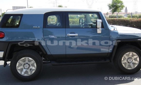 Buy Import Toyota FJ Cruiser Blue Car in Import - Dubai in Bumthang Buy Import Toyota FJ Cruiser Blue Car in Import - Dubai in Bumthang