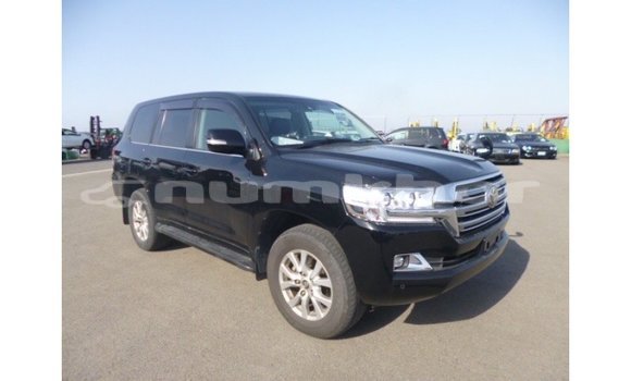 Buy Import Toyota Land Cruiser Black Car in Import - Dubai in Bumthang Buy Import Toyota Land Cruiser Black Car in Import - Dubai in Bumthang