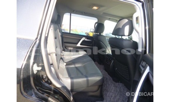 Buy Import Toyota Land Cruiser Black Car in Import - Dubai in Bumthang Buy Import Toyota Land Cruiser Black Car in Import - Dubai in Bumthang