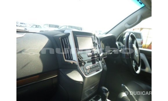 Buy Import Toyota Land Cruiser Black Car in Import - Dubai in Bumthang Buy Import Toyota Land Cruiser Black Car in Import - Dubai in Bumthang