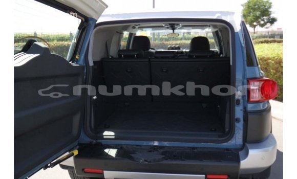 Buy Import Toyota FJ Cruiser Blue Car in Import - Dubai in Bumthang Buy Import Toyota FJ Cruiser Blue Car in Import - Dubai in Bumthang