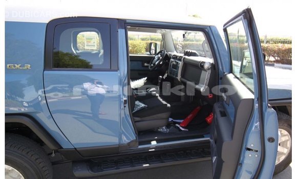 Buy Import Toyota FJ Cruiser Blue Car in Import - Dubai in Bumthang Buy Import Toyota FJ Cruiser Blue Car in Import - Dubai in Bumthang
