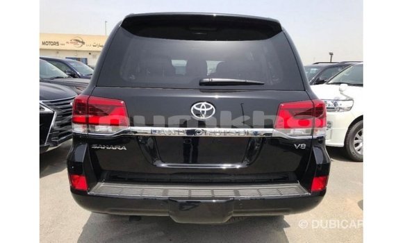 Buy Import Toyota Land Cruiser Black Car in Import - Dubai in Bumthang Buy Import Toyota Land Cruiser Black Car in Import - Dubai in Bumthang