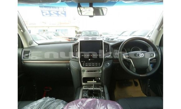 Buy Import Toyota Land Cruiser Black Car in Import - Dubai in Bumthang Buy Import Toyota Land Cruiser Black Car in Import - Dubai in Bumthang