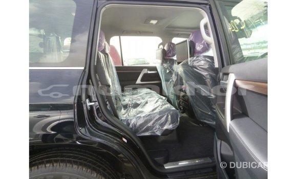 Buy Import Toyota Land Cruiser Black Car in Import - Dubai in Bumthang Buy Import Toyota Land Cruiser Black Car in Import - Dubai in Bumthang