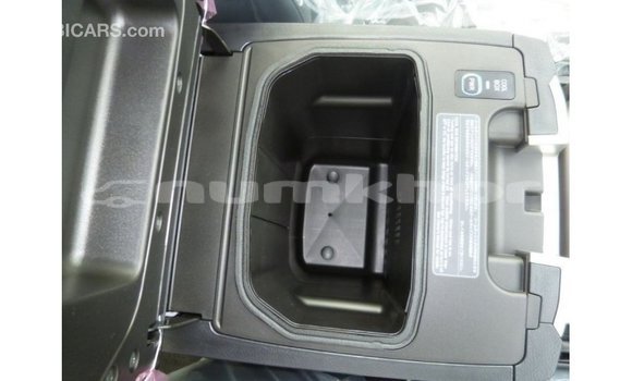 Buy Import Toyota Land Cruiser Black Car in Import - Dubai in Bumthang Buy Import Toyota Land Cruiser Black Car in Import - Dubai in Bumthang