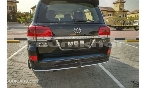 Buy Import Toyota Land Cruiser Black Car in Import - Dubai in Bumthang Buy Import Toyota Land Cruiser Black Car in Import - Dubai in Bumthang