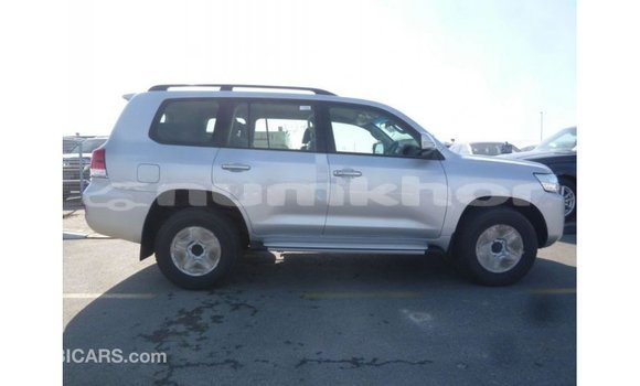 Buy Import Toyota Land Cruiser Other Car in Import - Dubai in Bumthang Buy Import Toyota Land Cruiser Other Car in Import - Dubai in Bumthang