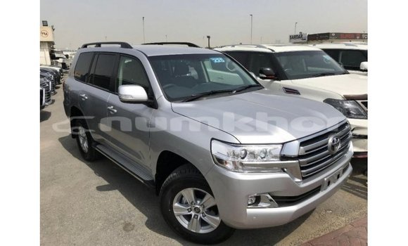 Buy Import Toyota Land Cruiser Other Car in Import - Dubai in Bumthang Buy Import Toyota Land Cruiser Other Car in Import - Dubai in Bumthang