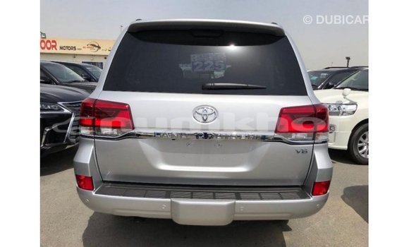 Buy Import Toyota Land Cruiser Other Car in Import - Dubai in Bumthang Buy Import Toyota Land Cruiser Other Car in Import - Dubai in Bumthang
