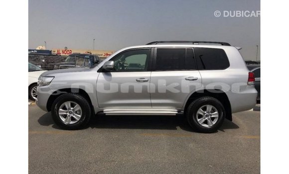 Buy Import Toyota Land Cruiser Other Car in Import - Dubai in Bumthang Buy Import Toyota Land Cruiser Other Car in Import - Dubai in Bumthang