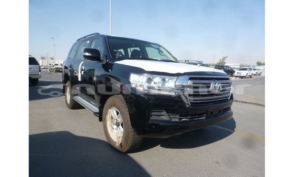Buy Import Toyota Land Cruiser Black Car in Import - Dubai in Bumthang Buy Import Toyota Land Cruiser Black Car in Import - Dubai in Bumthang