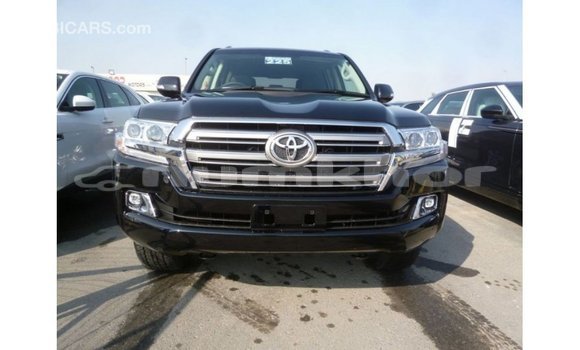 Buy Import Toyota Land Cruiser Black Car in Import - Dubai in Bumthang Buy Import Toyota Land Cruiser Black Car in Import - Dubai in Bumthang