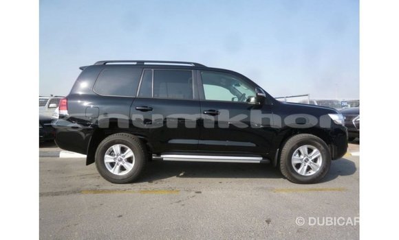 Buy Import Toyota Land Cruiser Black Car in Import - Dubai in Bumthang Buy Import Toyota Land Cruiser Black Car in Import - Dubai in Bumthang