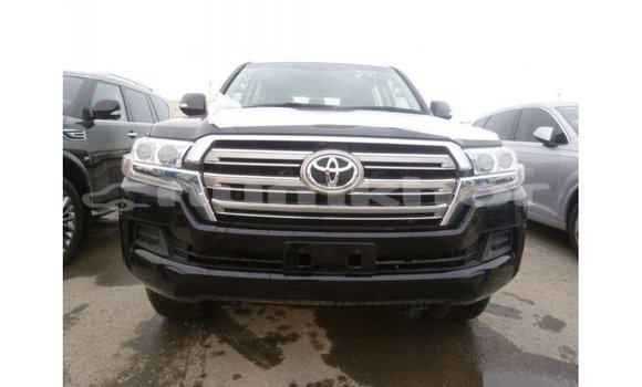 Buy Import Toyota Land Cruiser Black Car in Import - Dubai in Bumthang Buy Import Toyota Land Cruiser Black Car in Import - Dubai in Bumthang