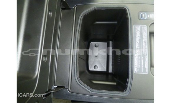 Buy Import Toyota Land Cruiser Black Car in Import - Dubai in Bumthang Buy Import Toyota Land Cruiser Black Car in Import - Dubai in Bumthang