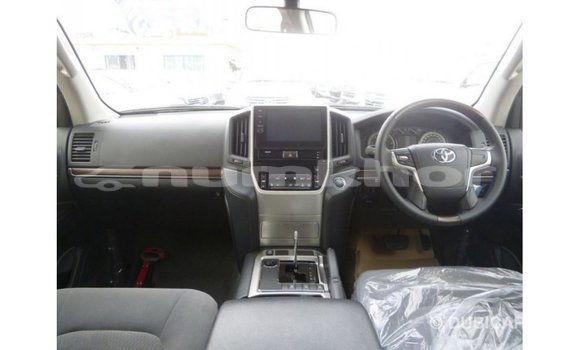 Buy Import Toyota Land Cruiser Black Car in Import - Dubai in Bumthang Buy Import Toyota Land Cruiser Black Car in Import - Dubai in Bumthang