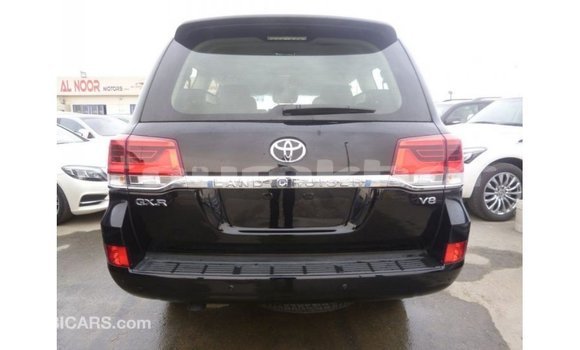 Buy Import Toyota Land Cruiser Black Car in Import - Dubai in Bumthang Buy Import Toyota Land Cruiser Black Car in Import - Dubai in Bumthang